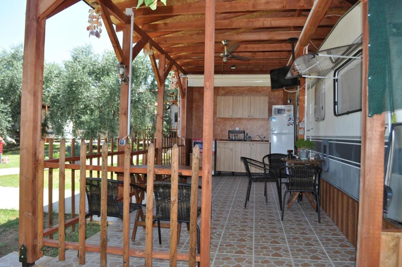 Caravan Rona Skála Kallirákhis Esterno foto